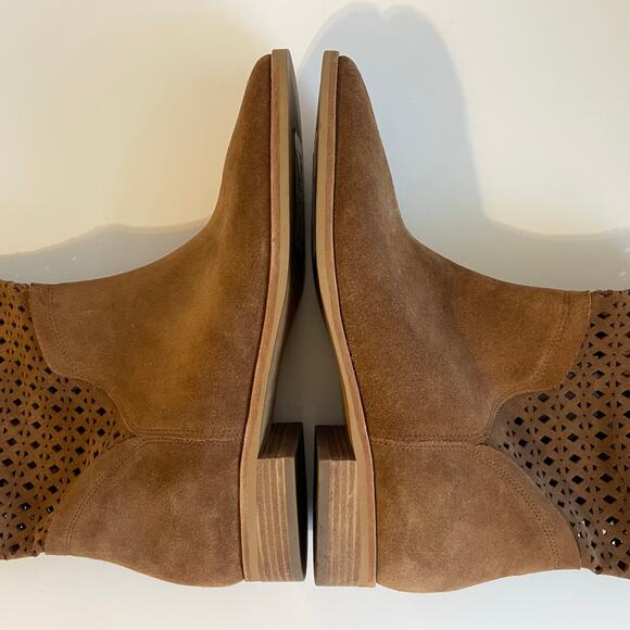 MICHAEL KORS Women’s Sunny Ankle Booties Suede Flat Size 8M Dark Caramel - Picture 8 of 13